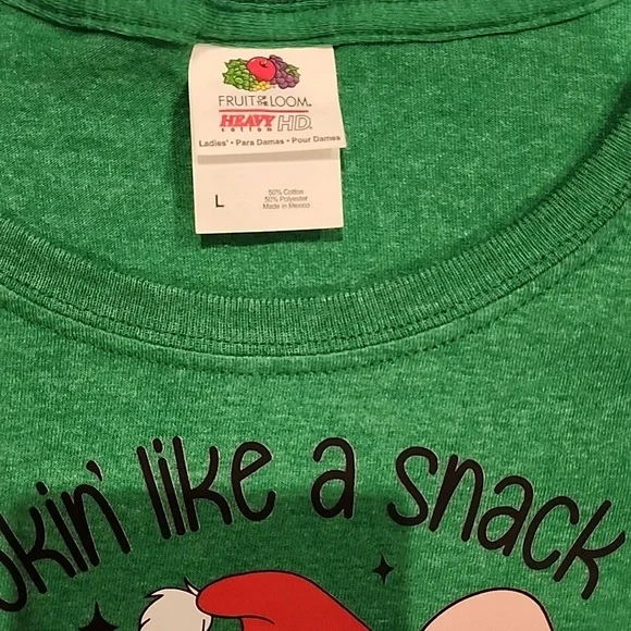 ⭐️ Lookin' Like a Snack Holiday Tee - Picture 4 of 4